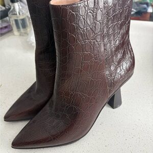 Cole Haan Elegant Brown Croc-Embossed Ankle Boots